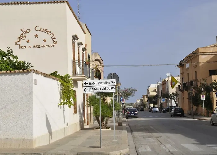 Baglio Cusenza 住宿加早餐酒店 圣维托罗卡波